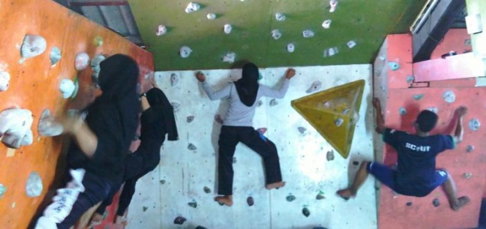 latihan-panjat